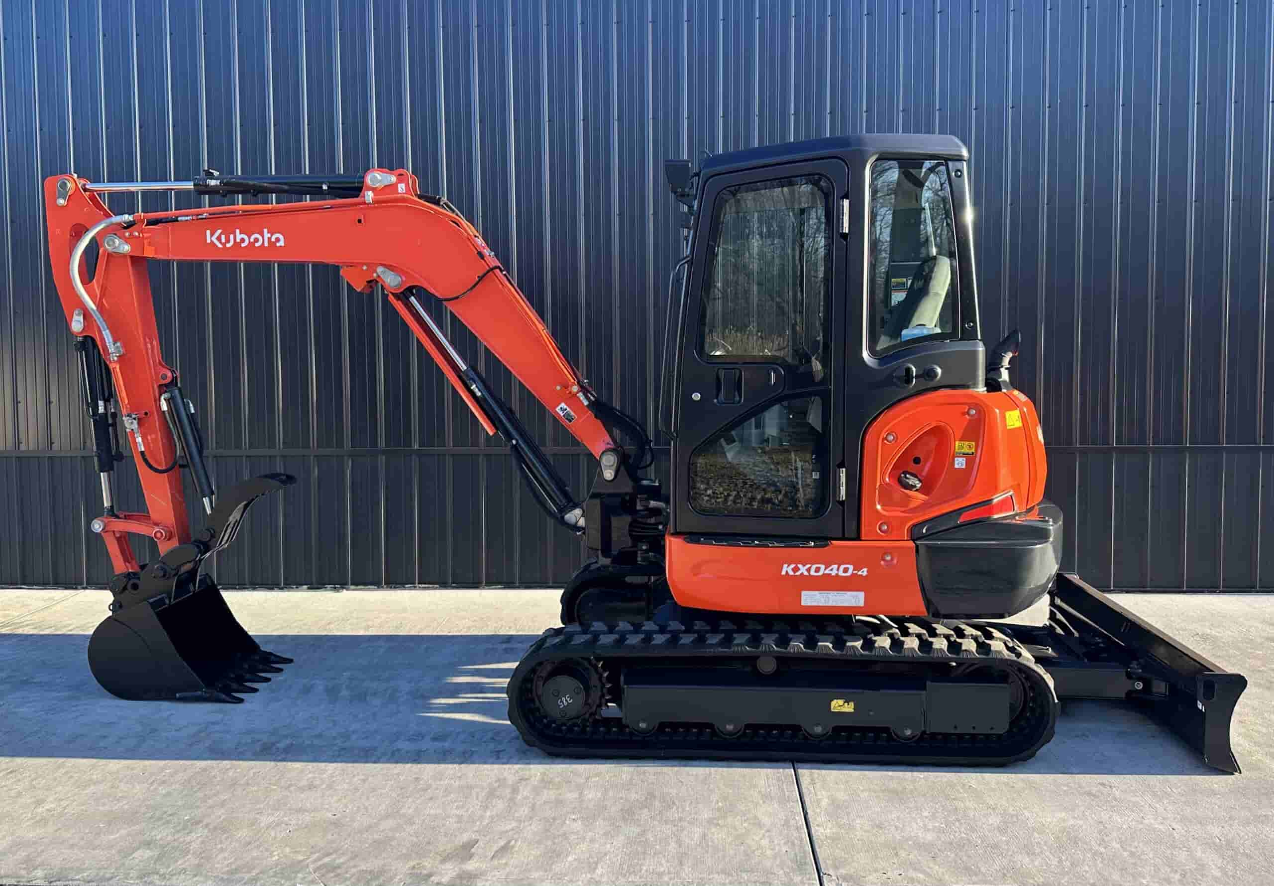 2022 KUBOTA KX040-4
